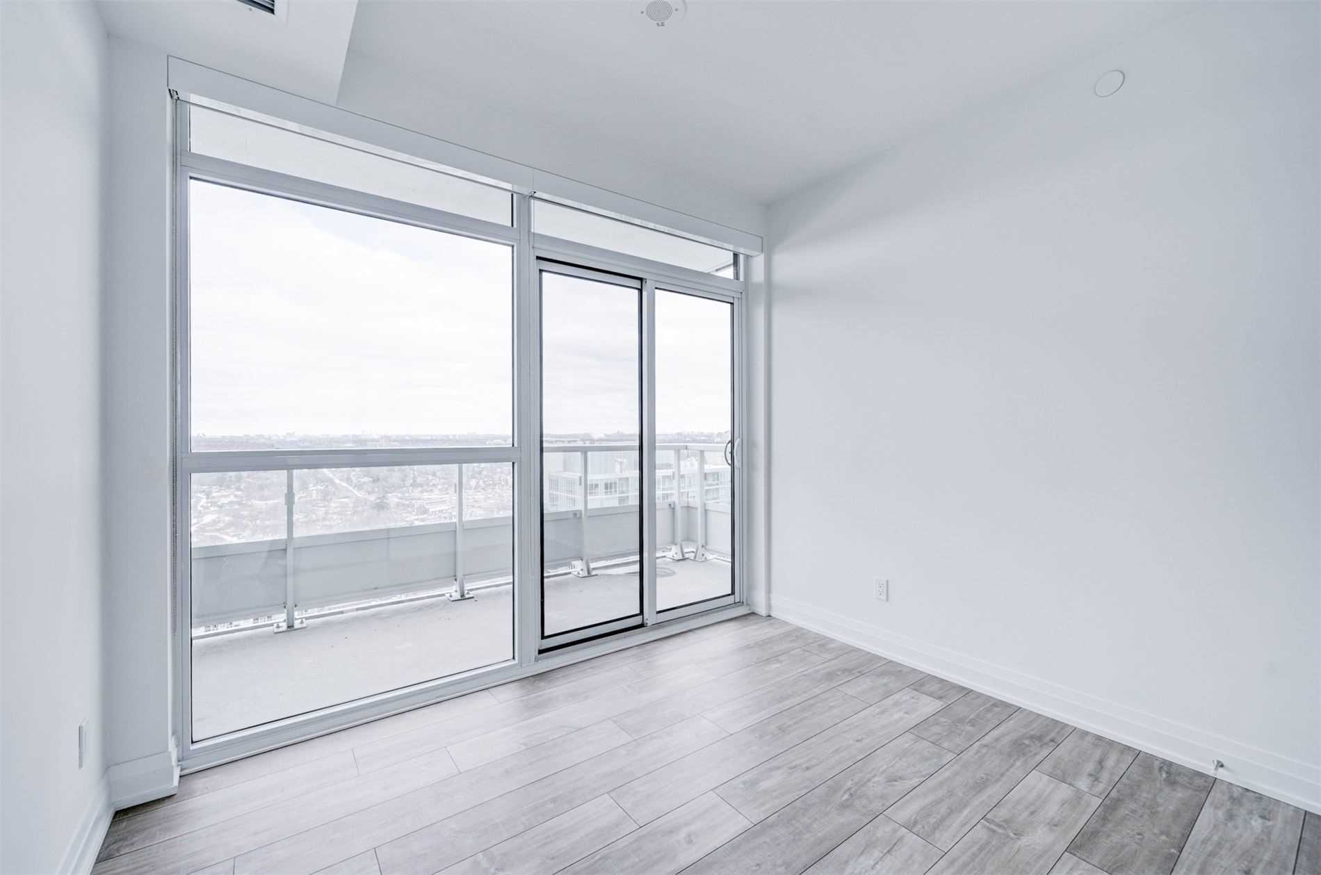 Listing W5944915 - Large Photo # 17