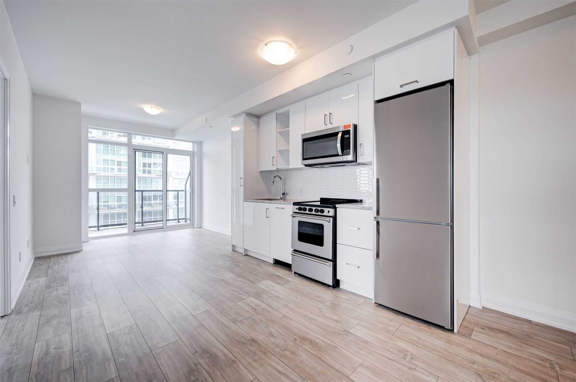 Listing W5944915 - Large Photo # 3