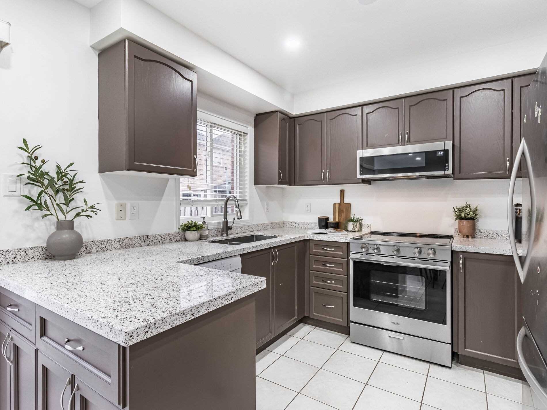 Listing W5945233 - Large Photo # 12