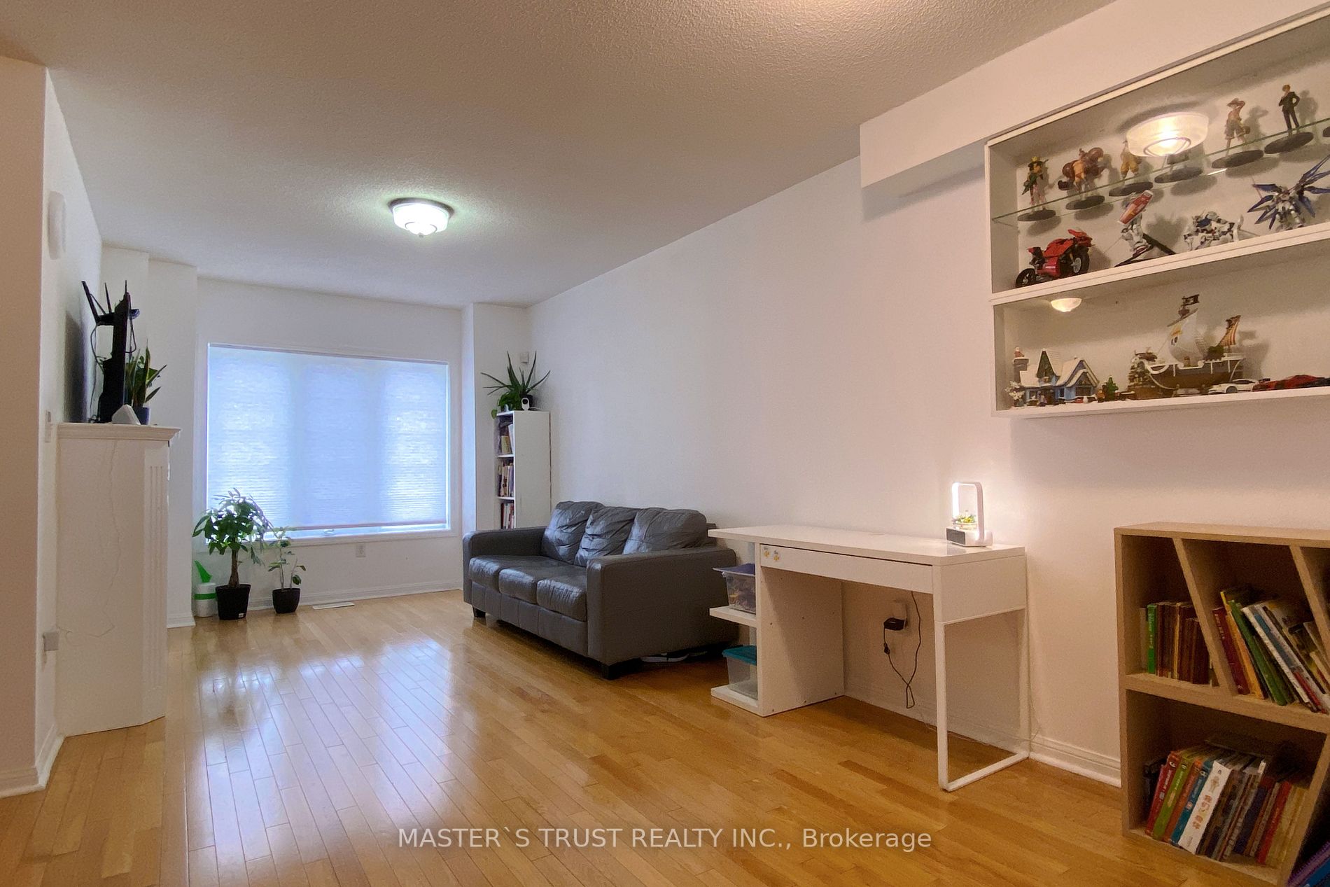 80 Acorn Pl, #50