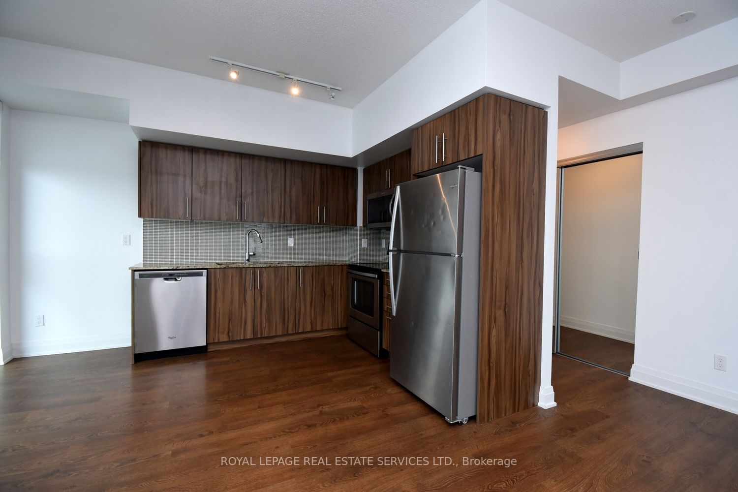 55 Speers Rd, #1312