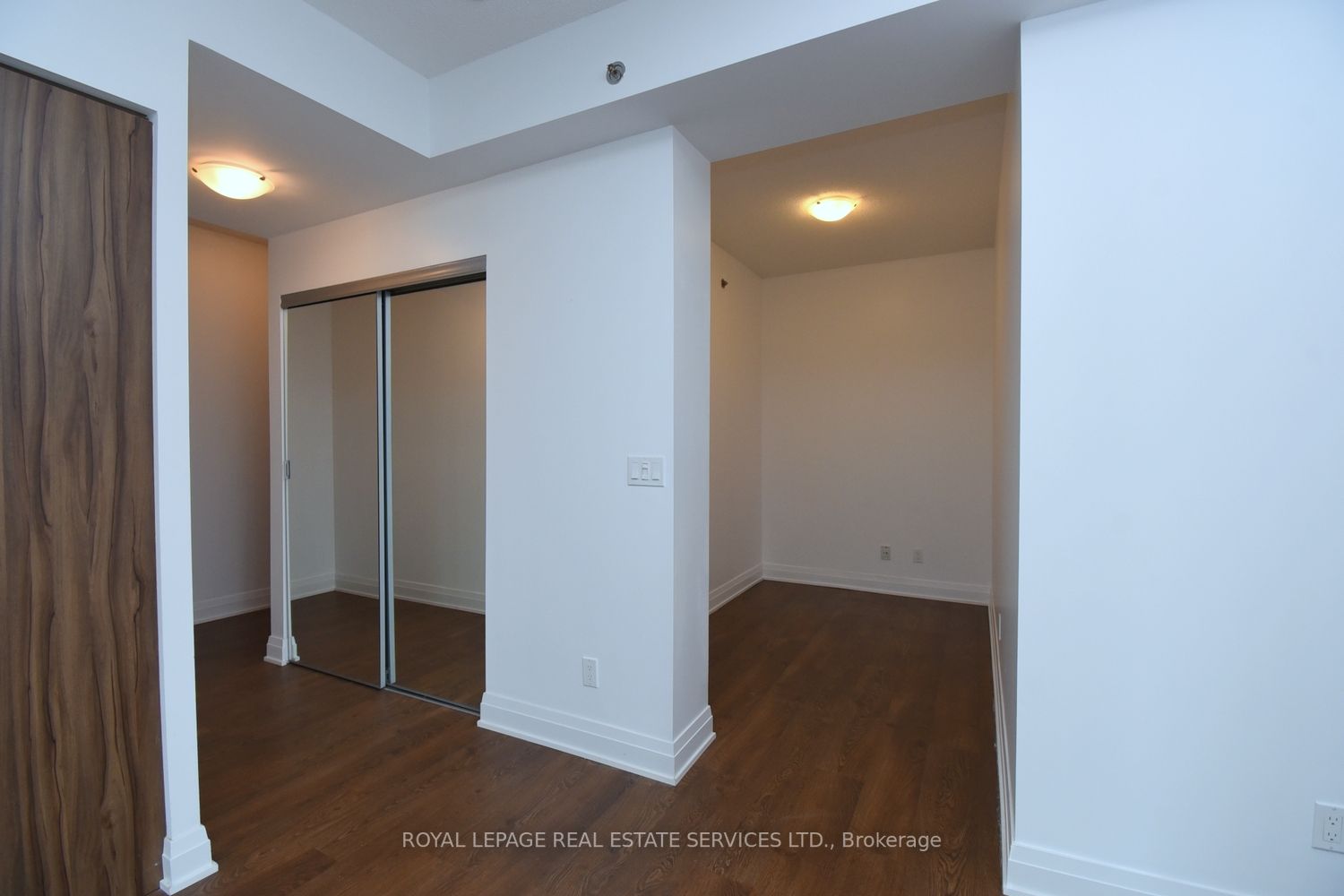 55 Speers Rd, #1312