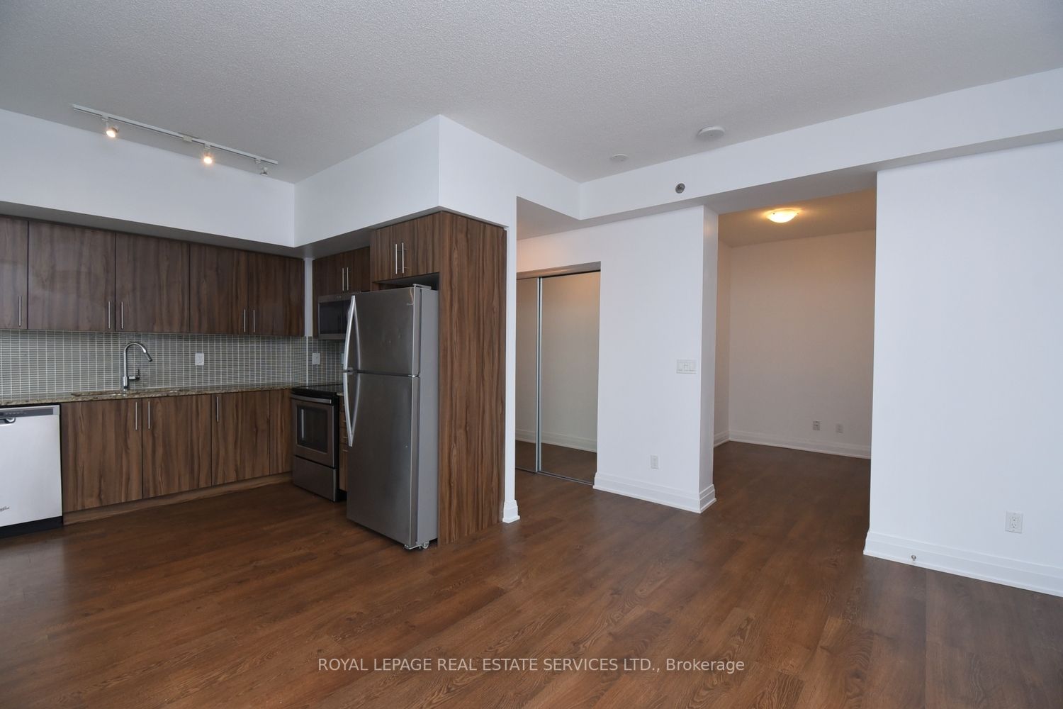 55 Speers Rd, #1312