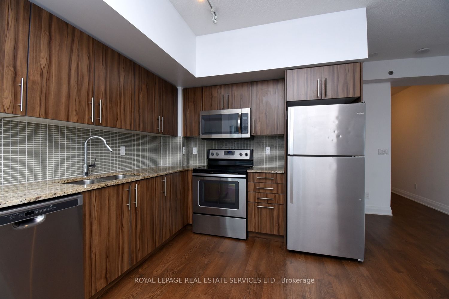 55 Speers Rd, #1312
