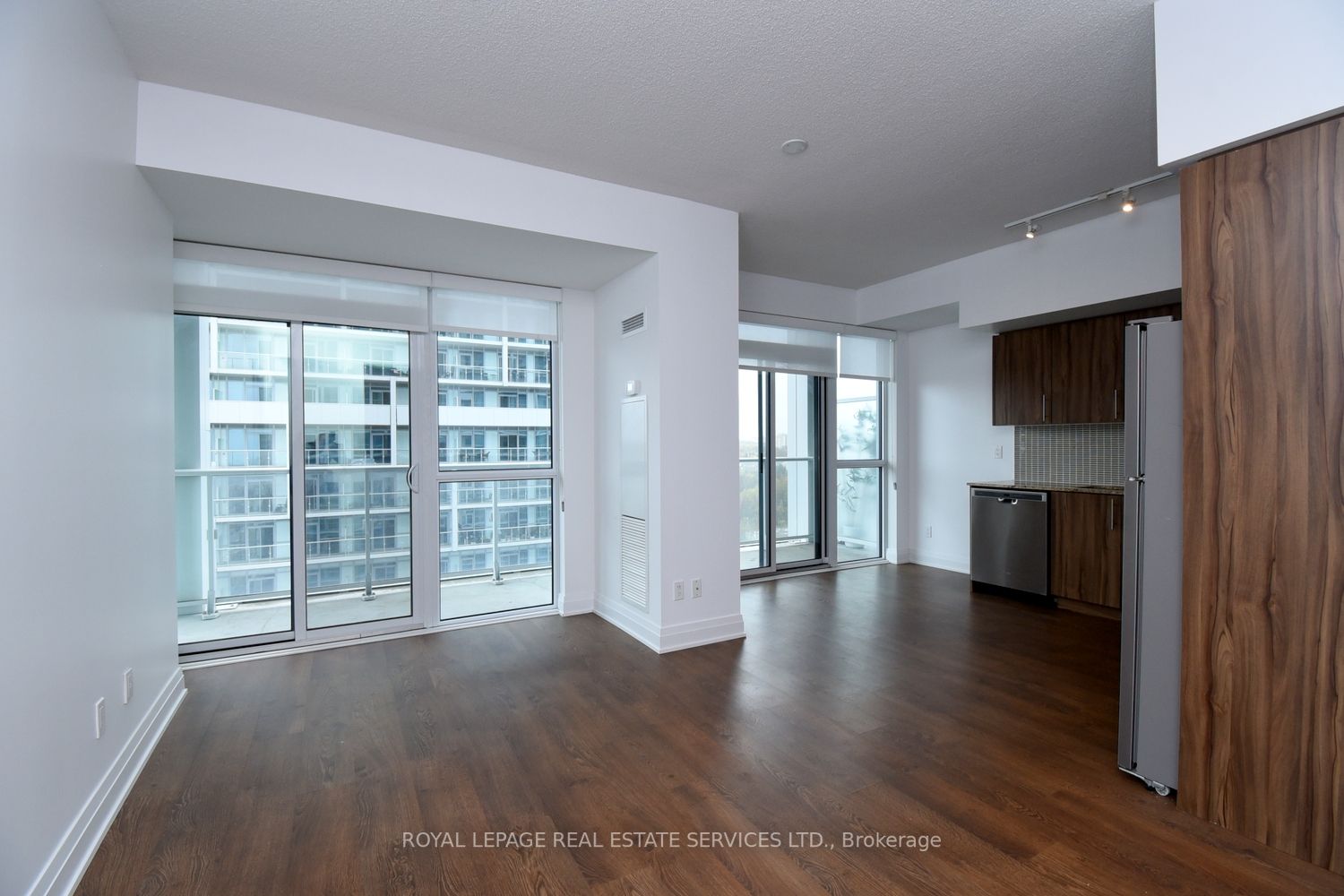 55 Speers Rd, #1312