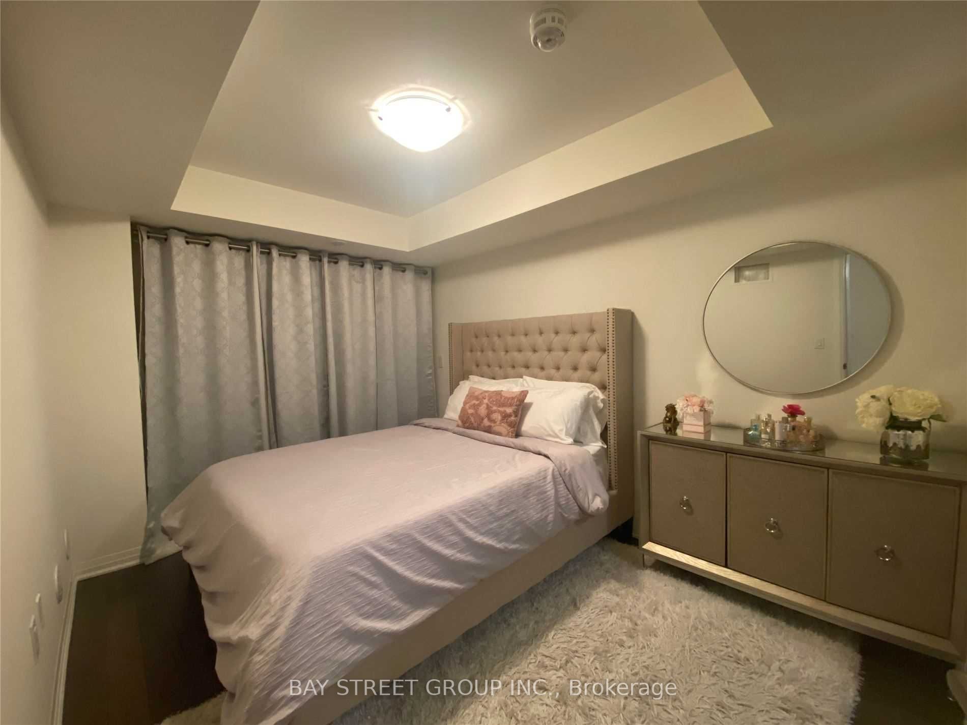 175 William Duncan Rd, #6