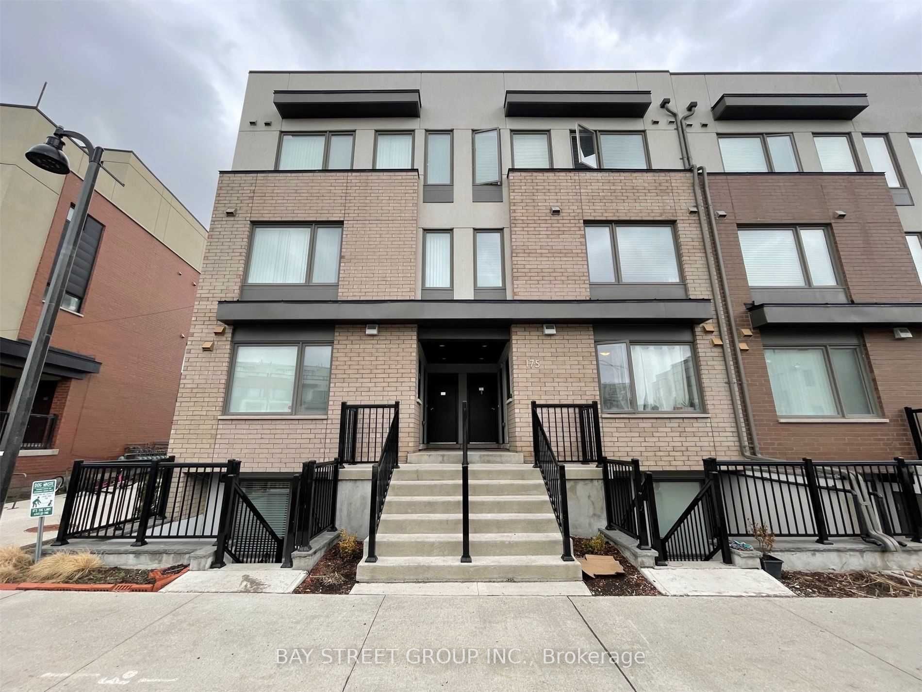175 William Duncan Rd, #6