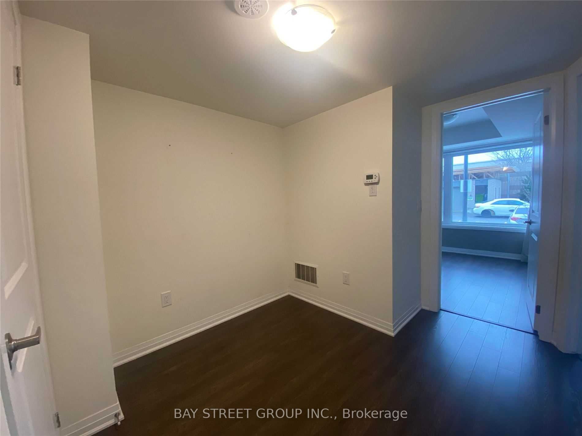 175 William Duncan Rd, #6