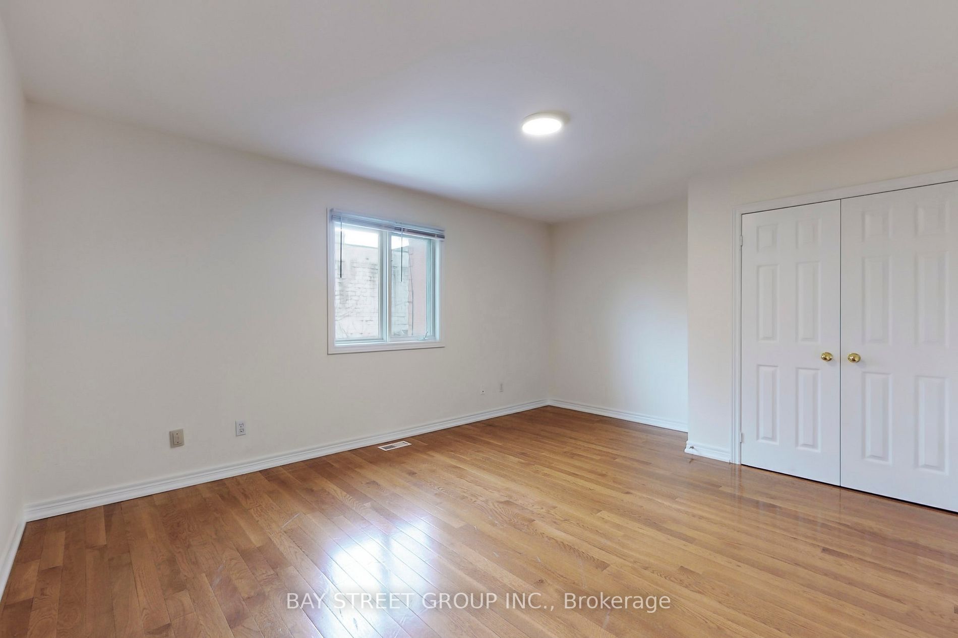 Listing W5945728 - Large Photo # 11
