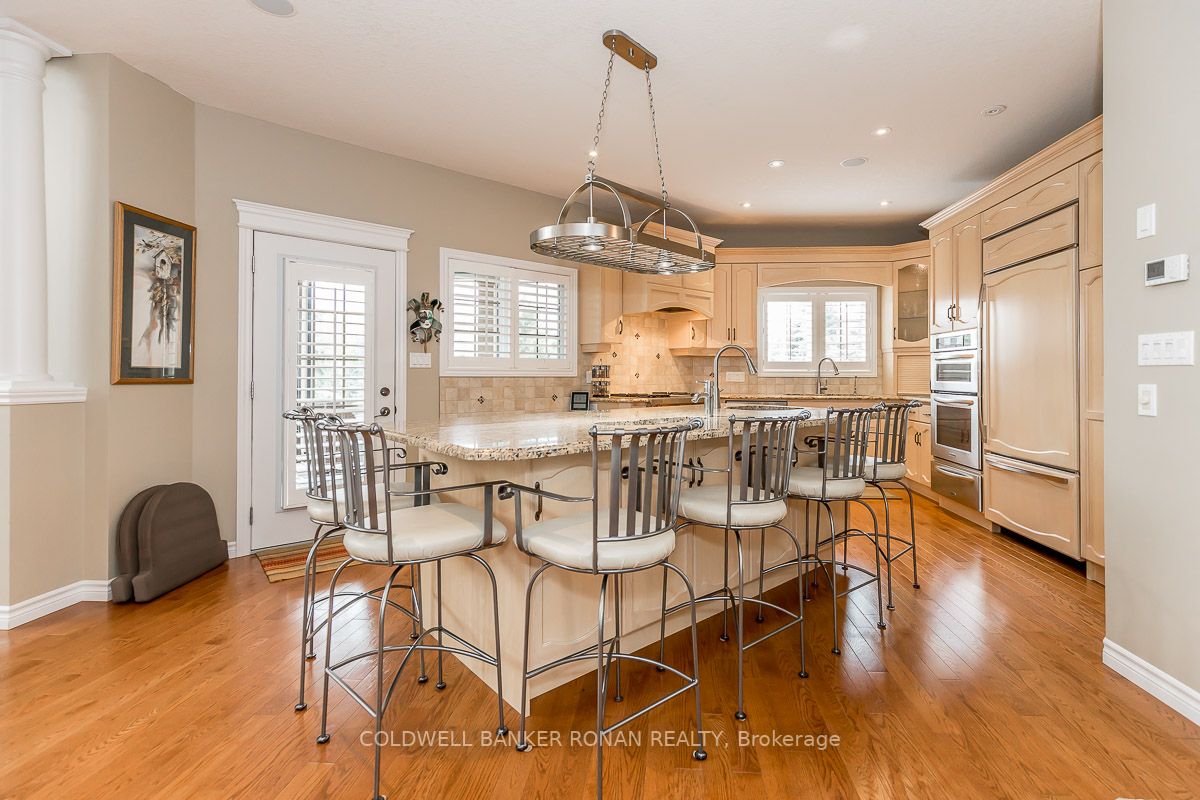 Listing W5945828 - Large Photo # 6