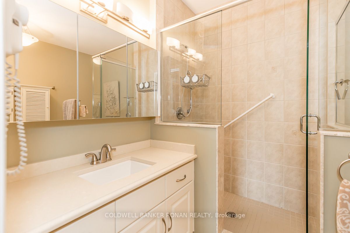 Listing W5945828 - Large Photo # 17