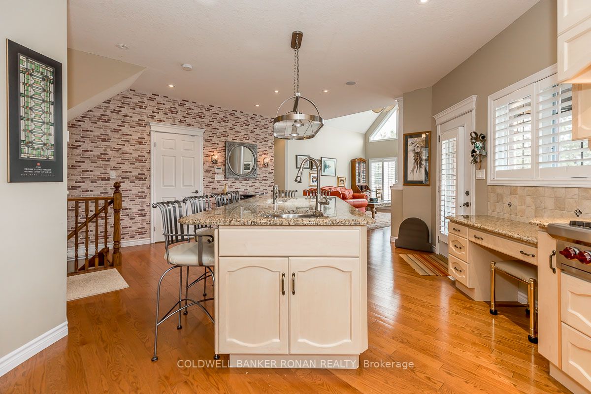 Listing W5945828 - Large Photo # 11