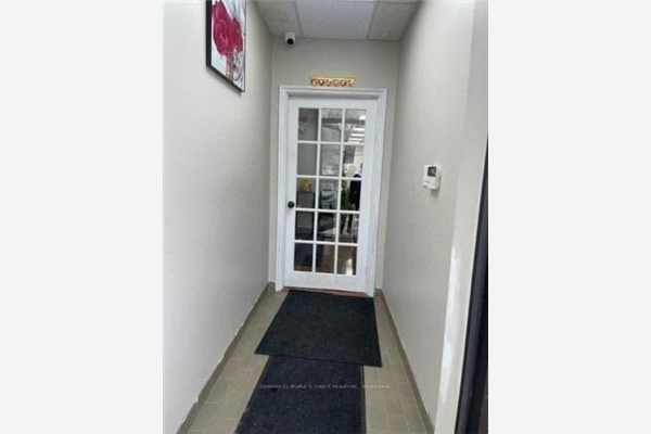 5805 Whittle Road Rd, Mississauga