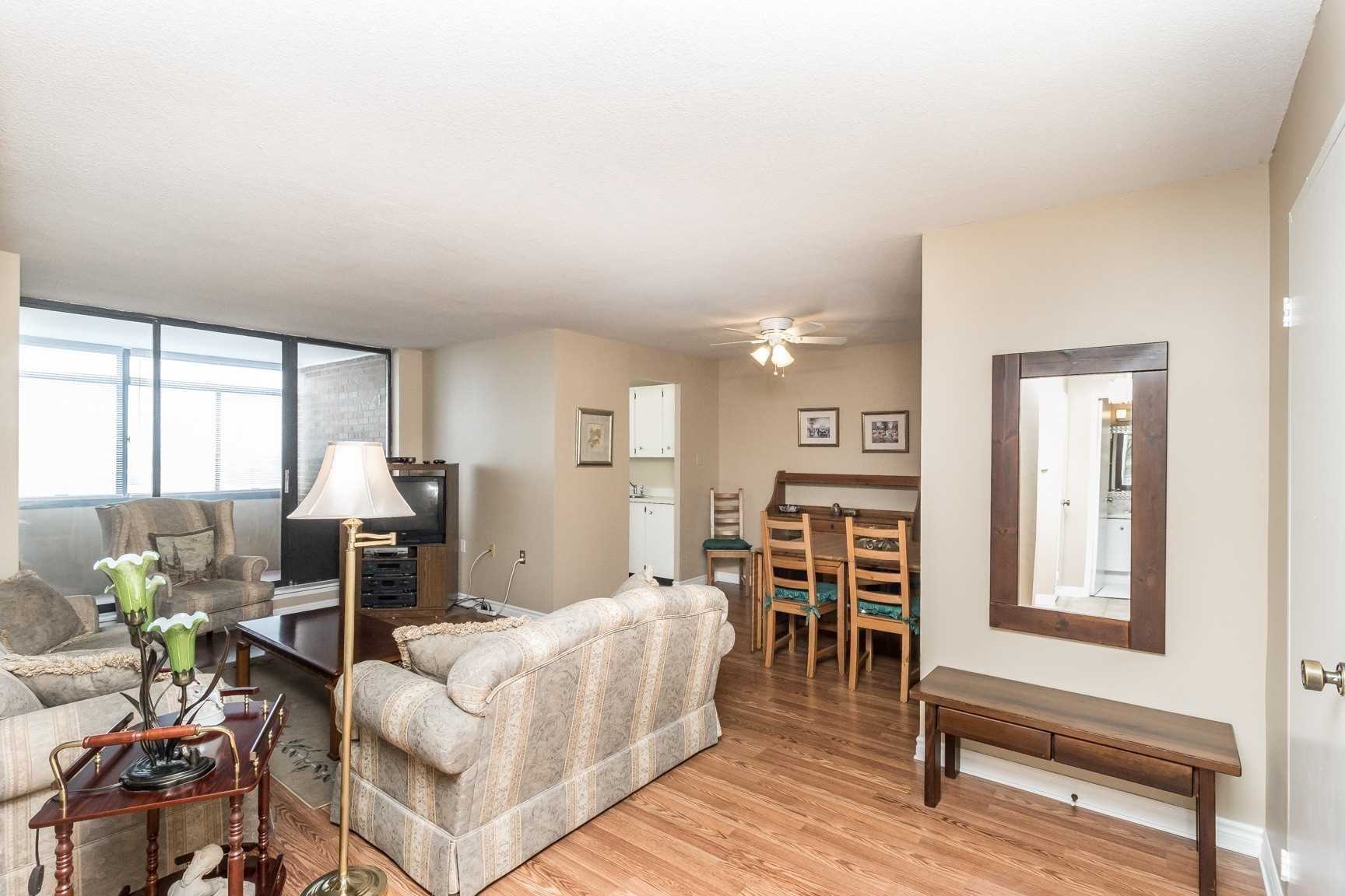 Listing W5946001 - Large Photo # 10