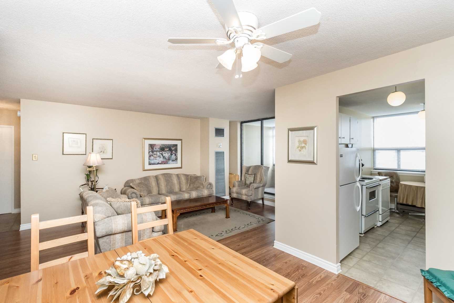 Listing W5946001 - Large Photo # 18