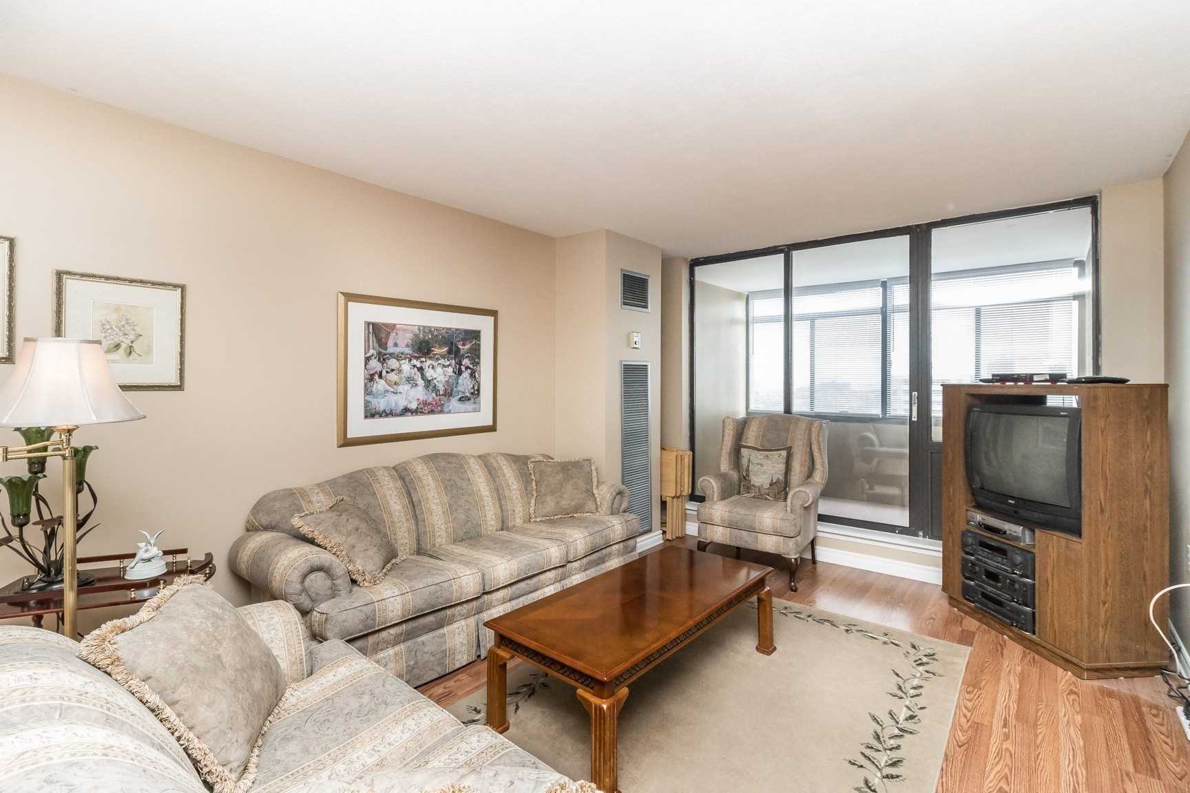 Listing W5946001 - Large Photo # 34
