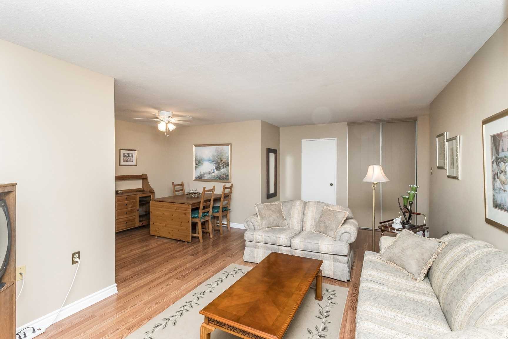 Listing W5946001 - Large Photo # 12