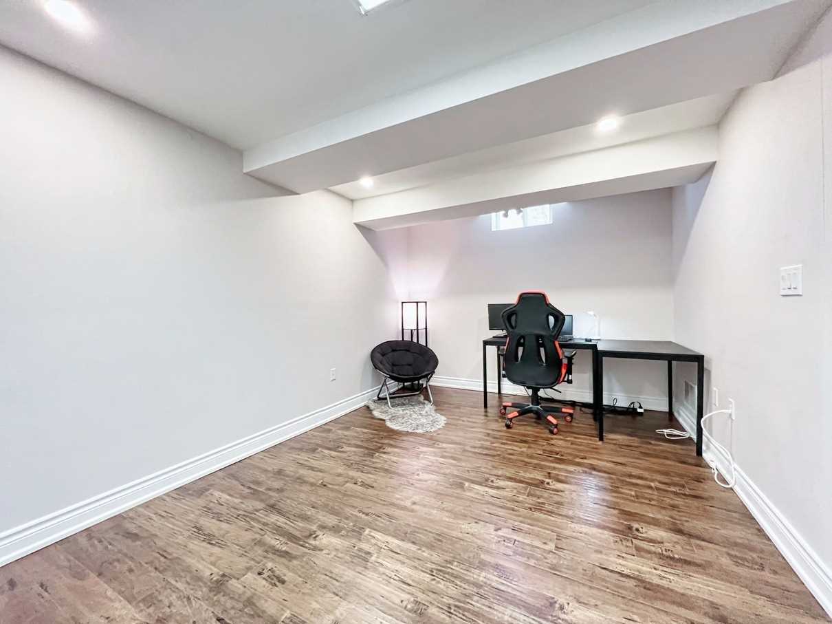Listing W5946011 - Large Photo # 33