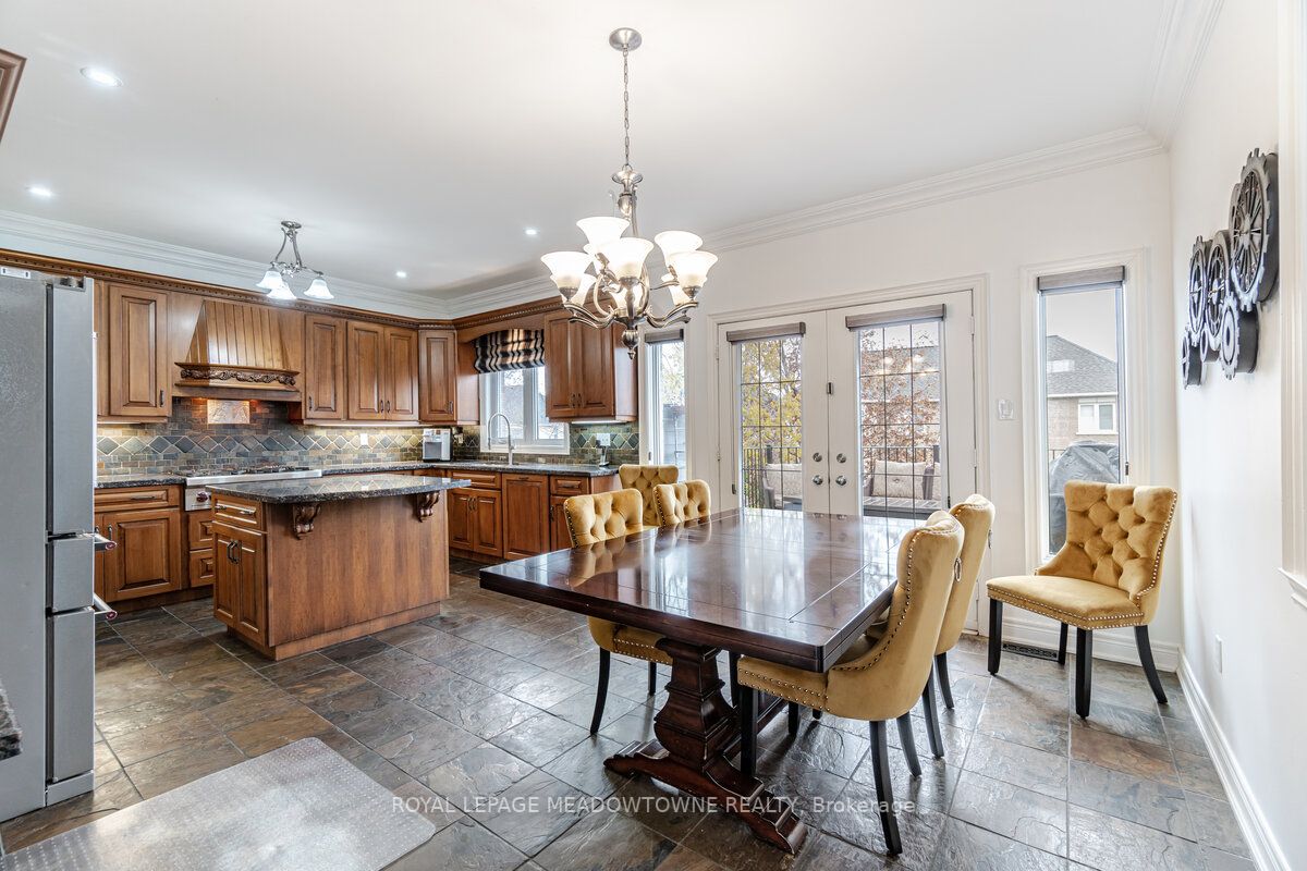 Listing W5946152 - Large Photo # 11