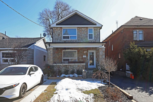 15 Denison Rd W, Toronto