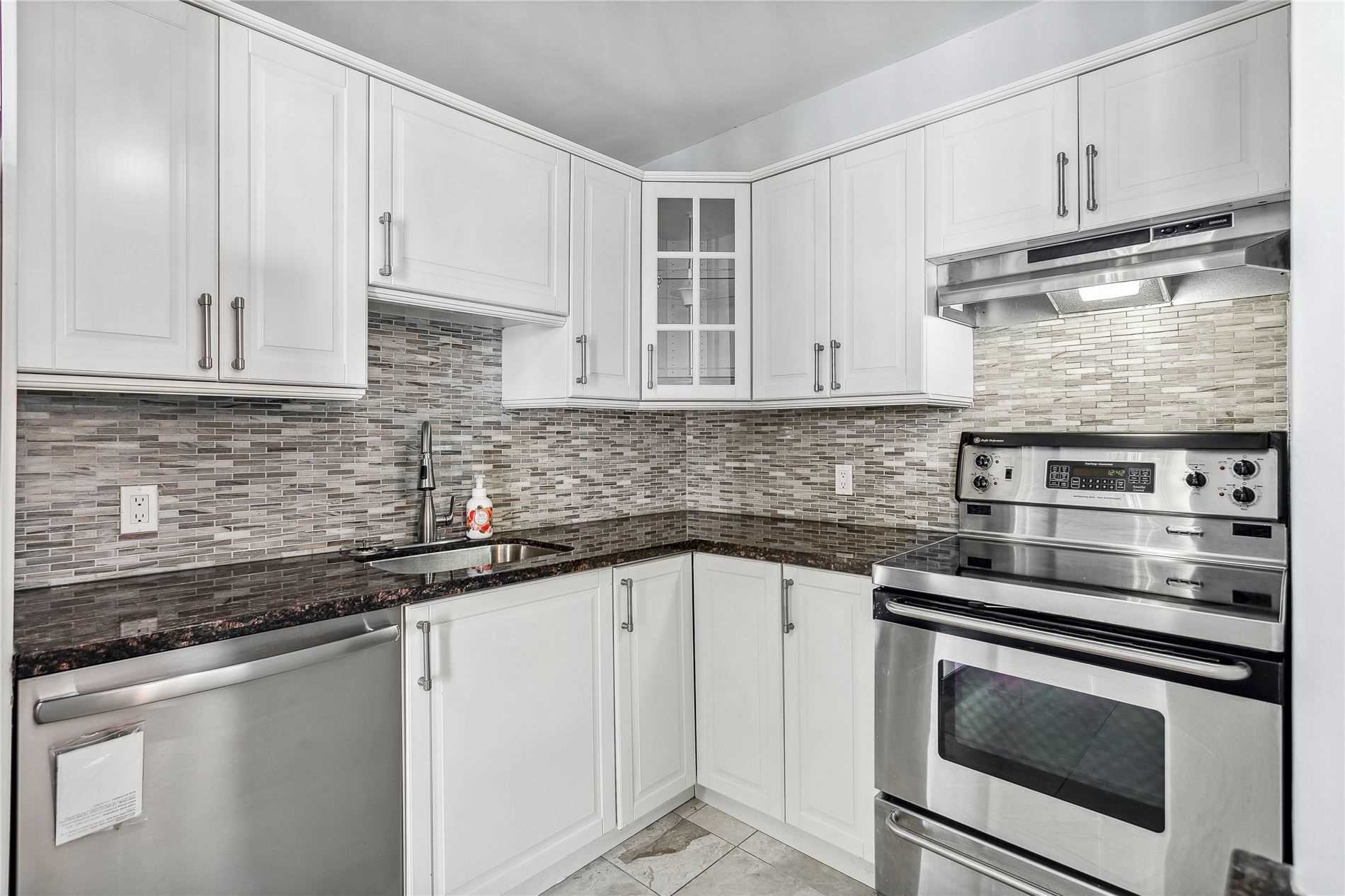 Listing W5946303 - Large Photo # 13