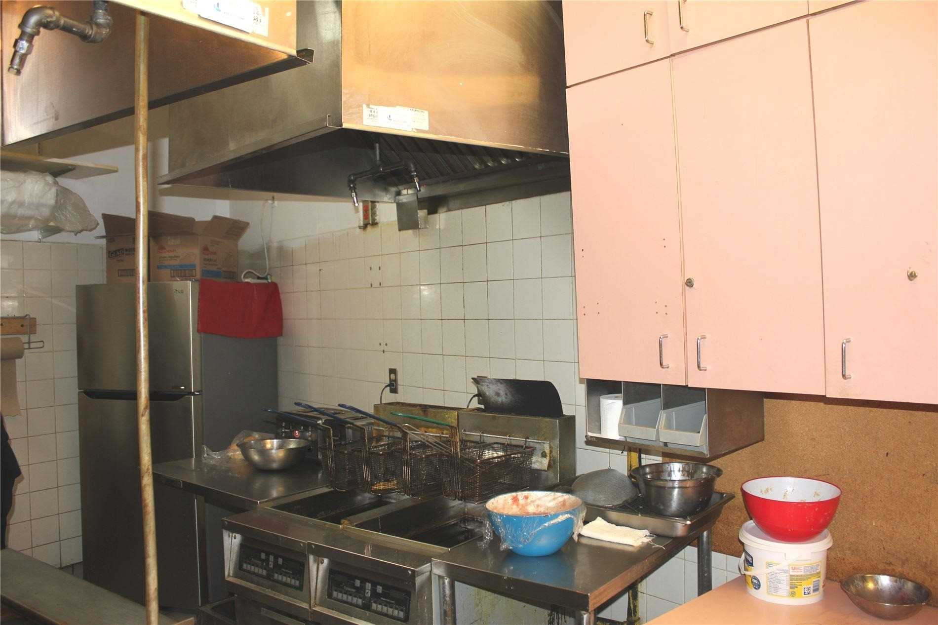 Listing W5946527 - Large Photo # 15