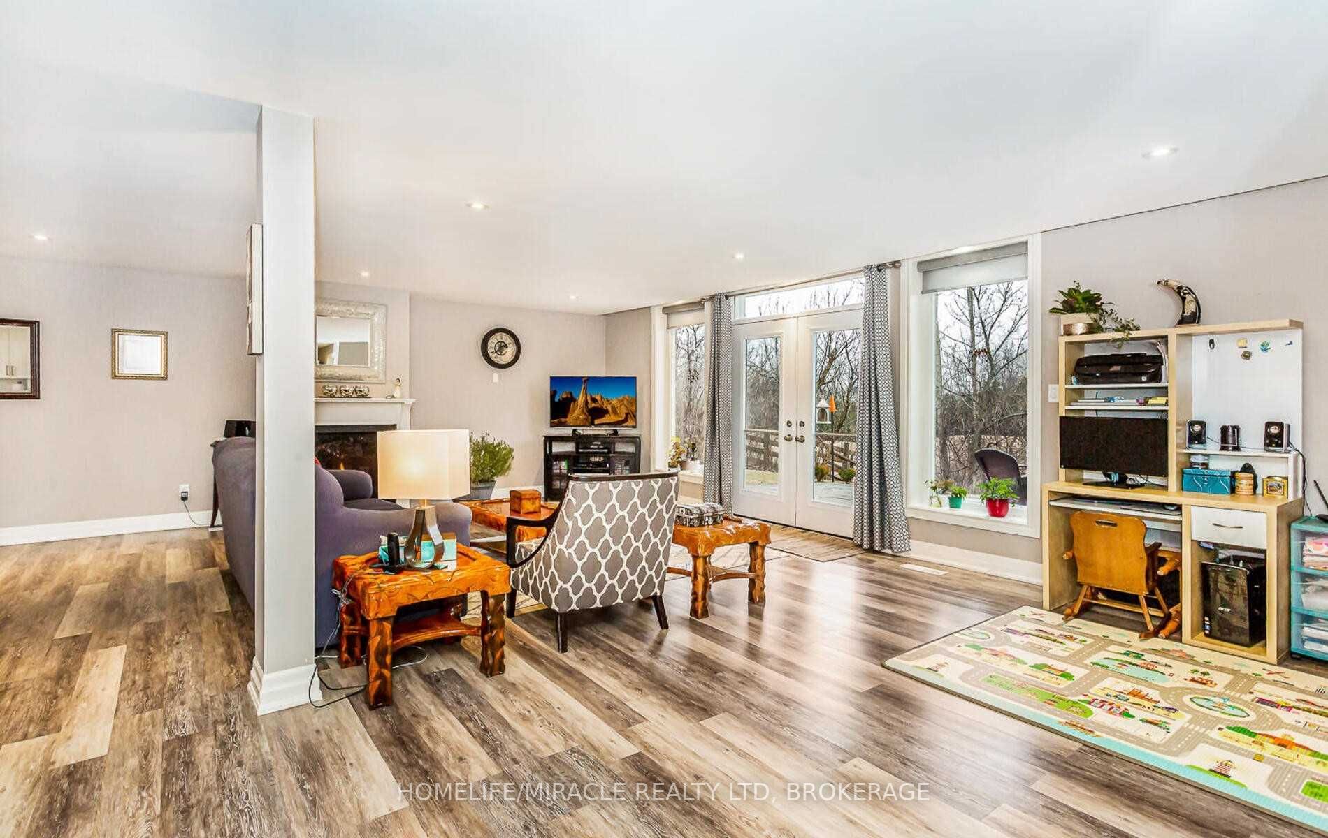 Listing W5946671 - Large Photo # 23
