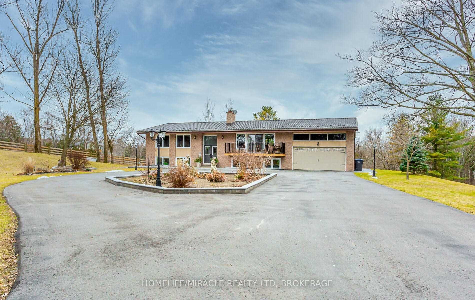 Listing W5946671 - Large Photo # 2