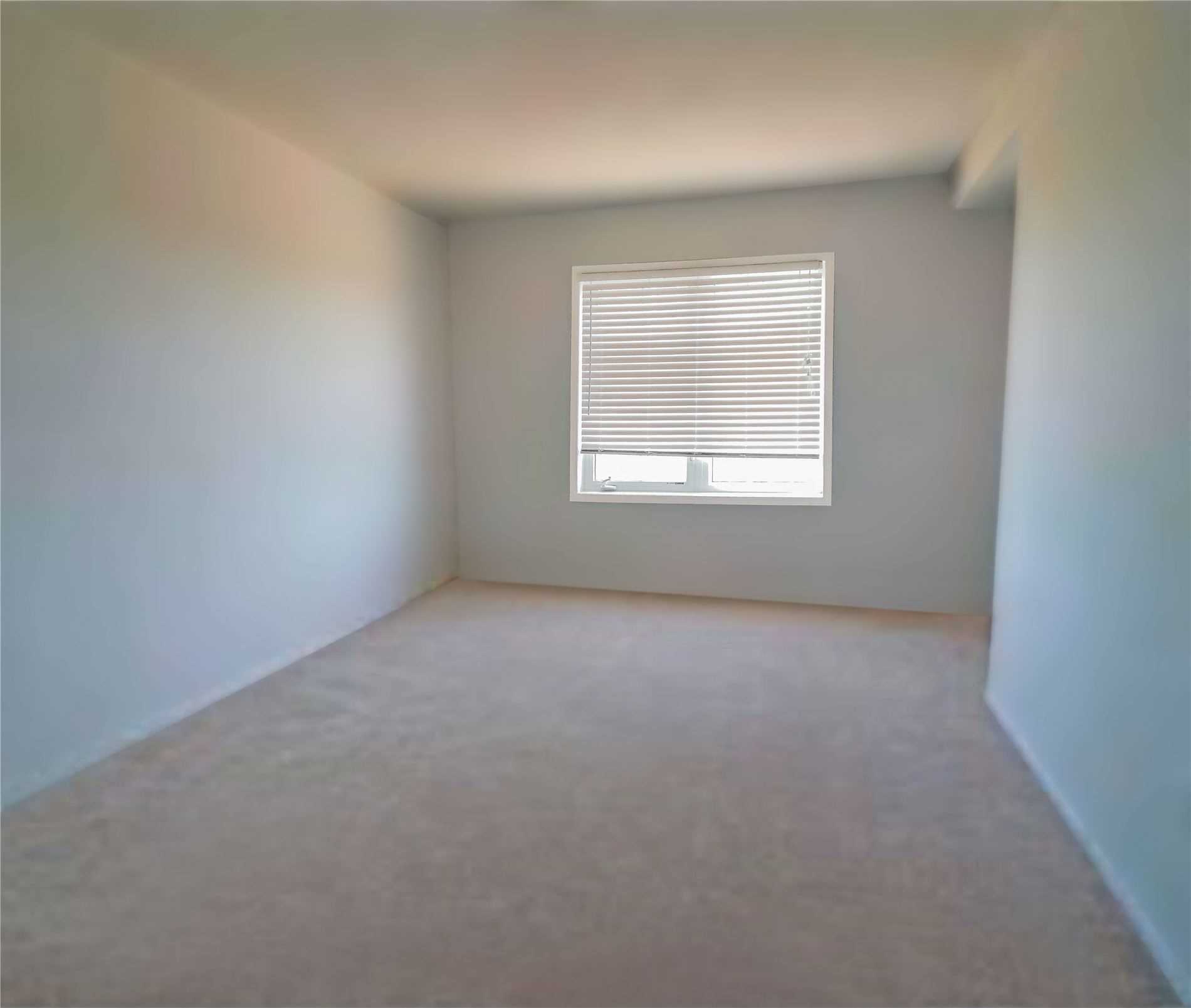 Listing W5946673 - Large Photo # 9