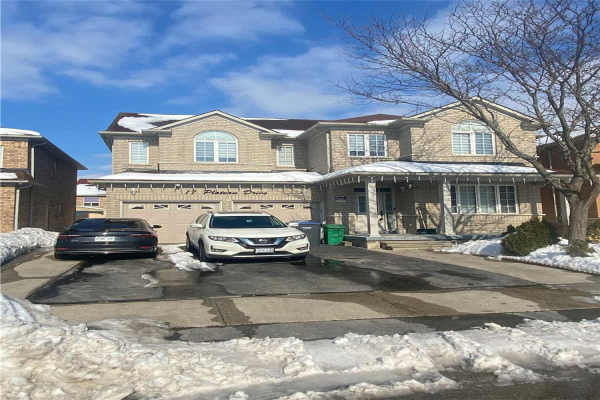 17 Plateau Dr, Brampton