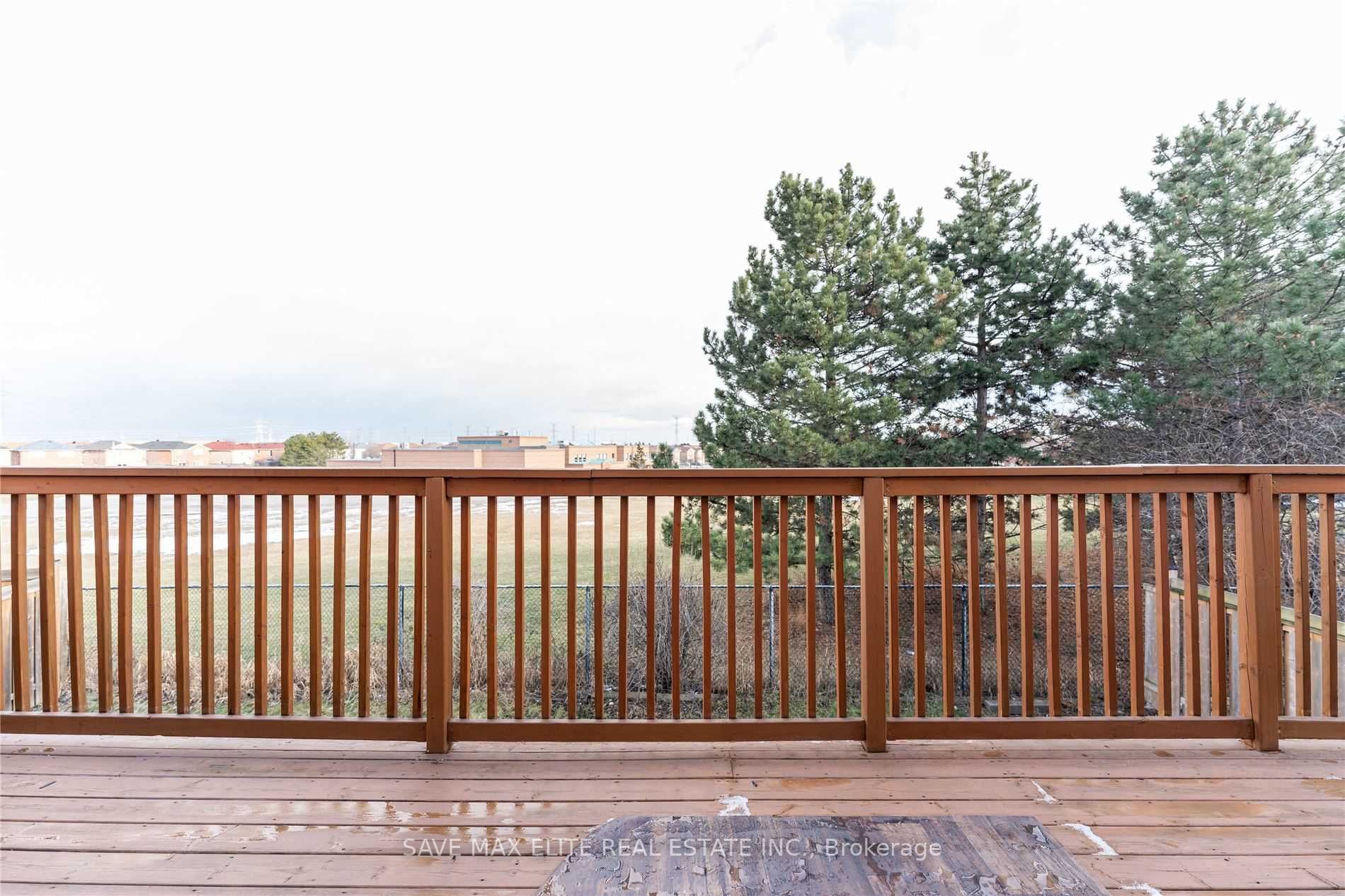 20 Bent Tree Crt