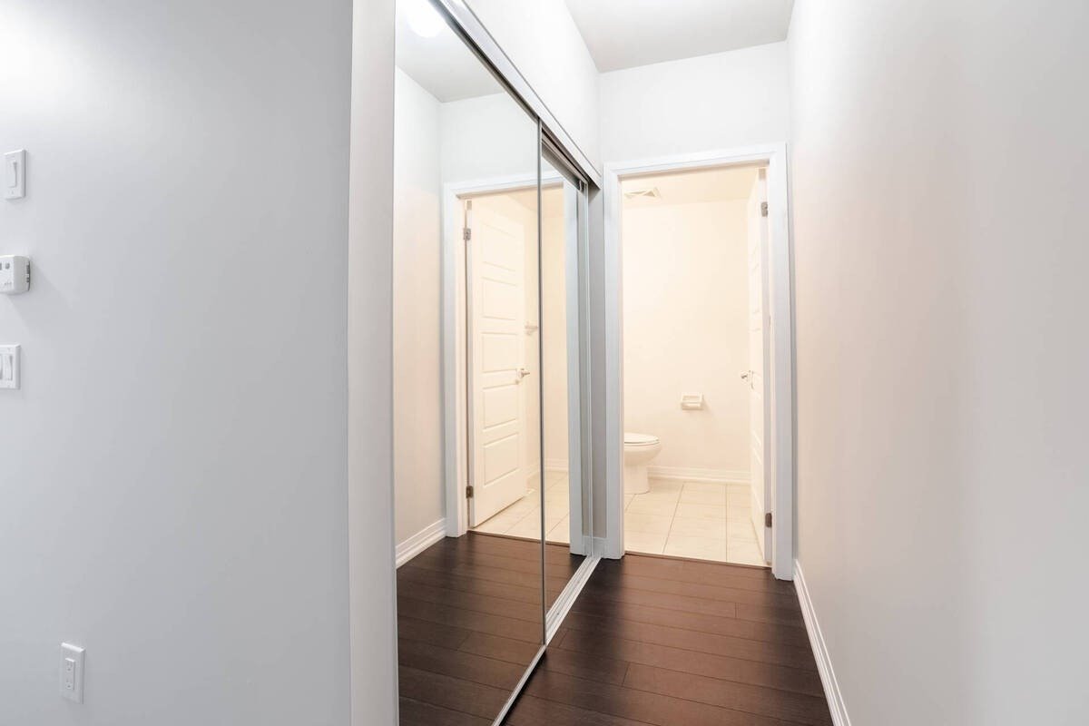 Listing W5946733 - Large Photo # 13