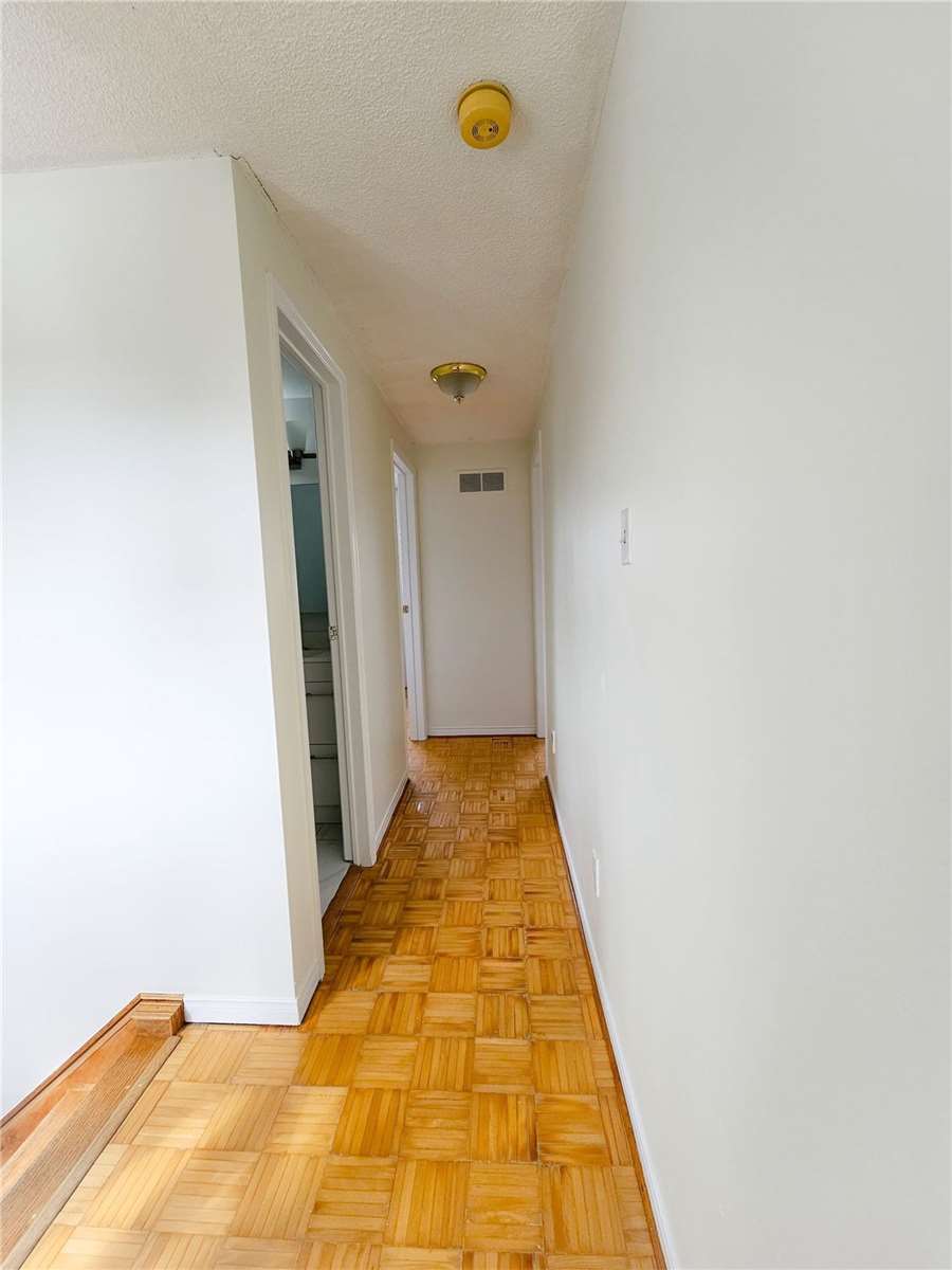 Listing W5946743 - Large Photo # 13