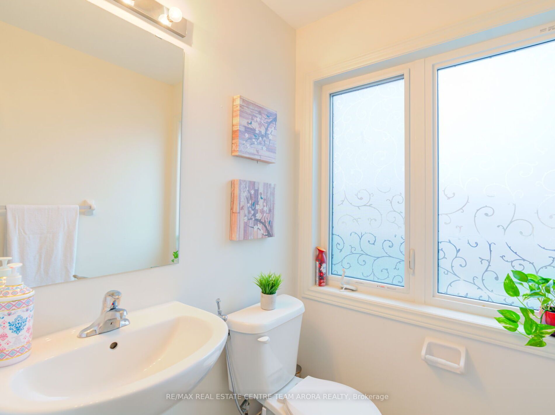 50 Edinburgh Dr, #5