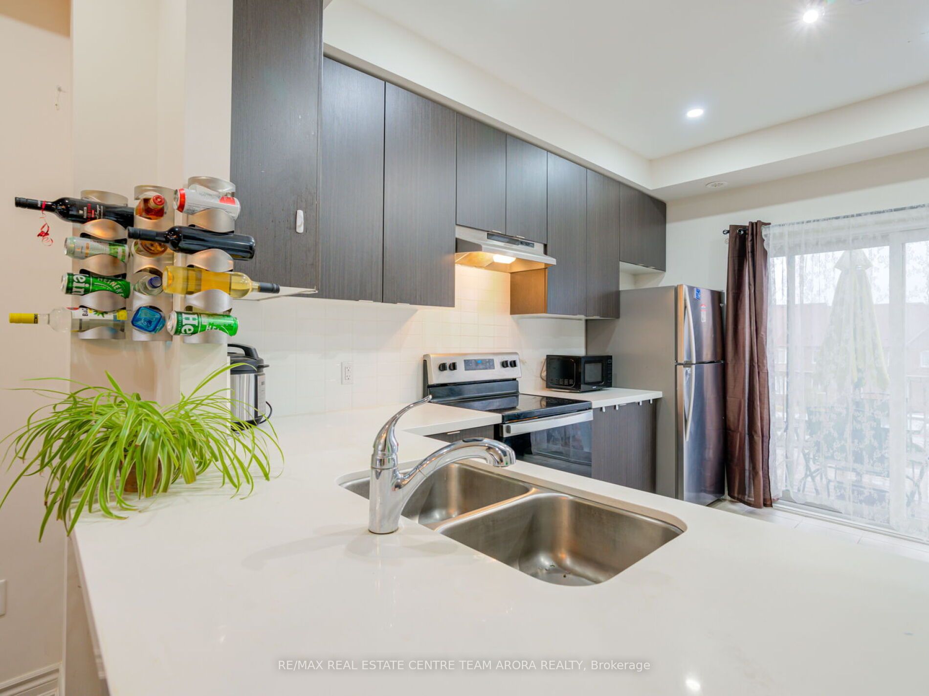 50 Edinburgh Dr, #5