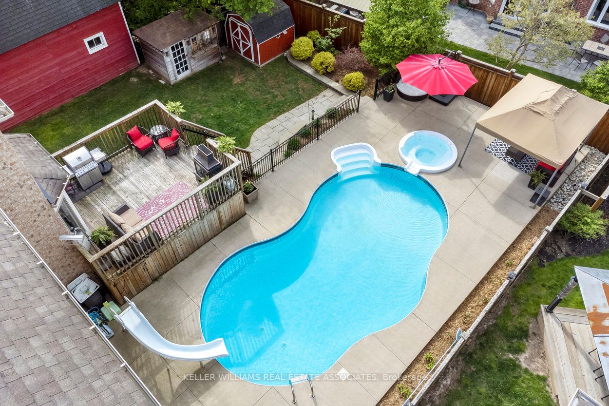 Listing W5947180 - Large Photo # 1