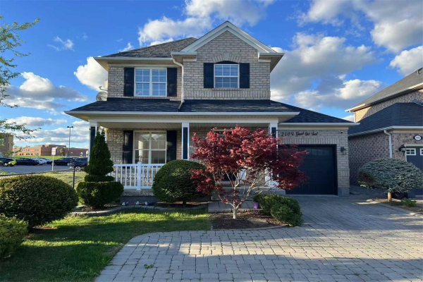 2109 Grand Oak Tr, Oakville