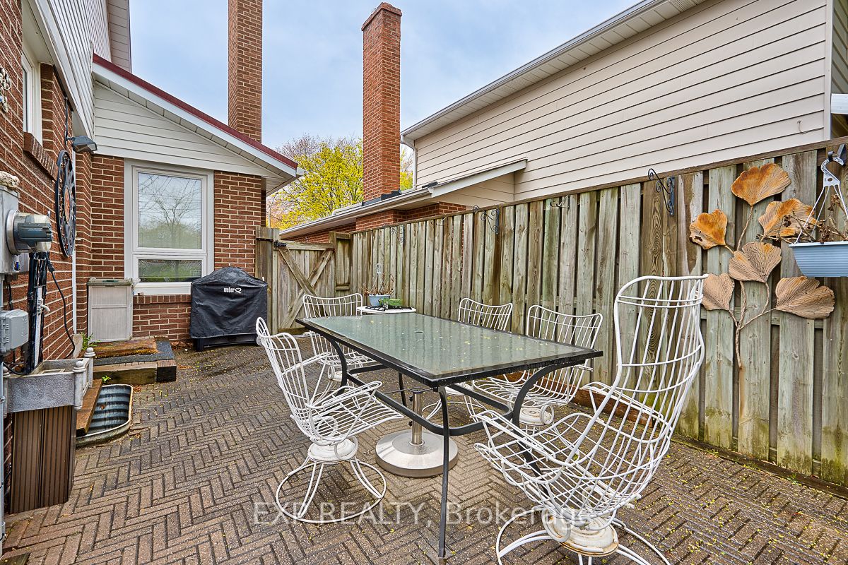 Listing W5947392 - Large Photo # 32