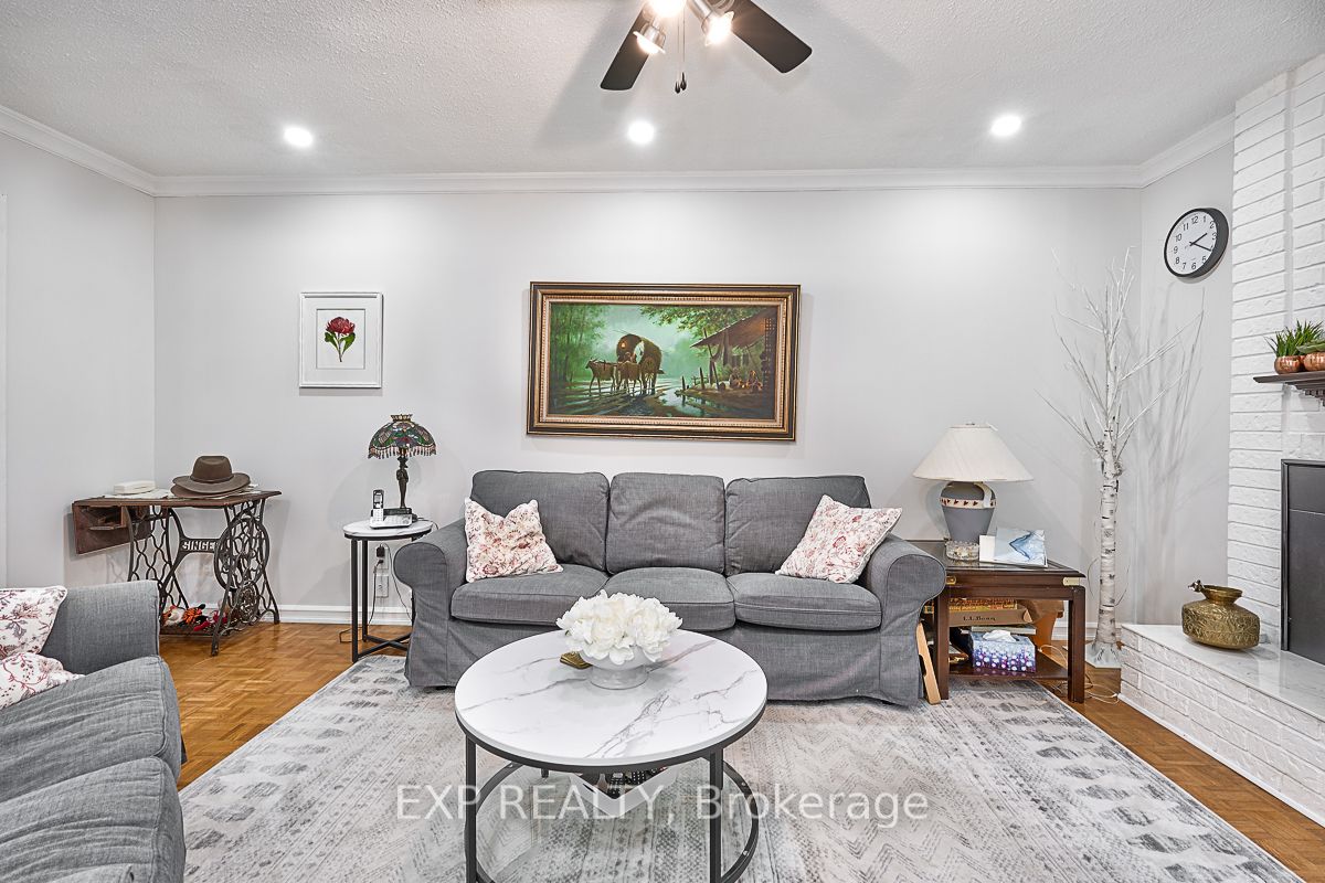 Listing W5947392 - Large Photo # 7