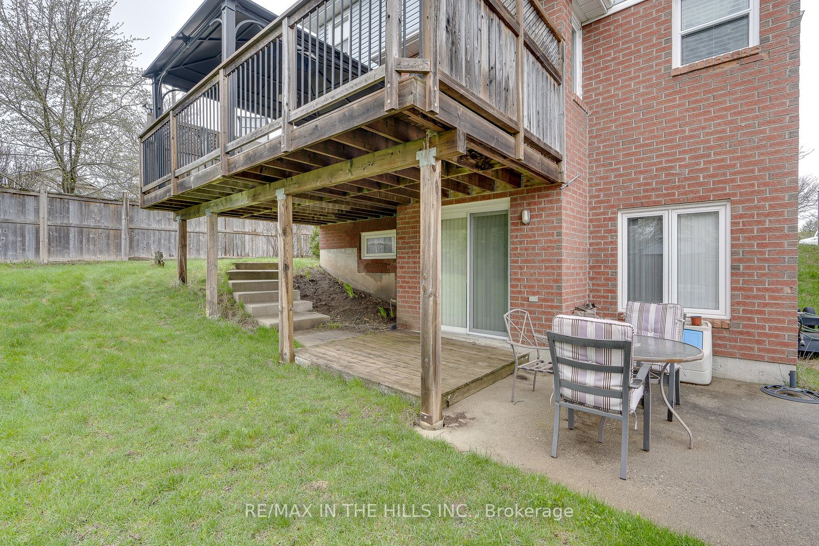 28 Lawton Court