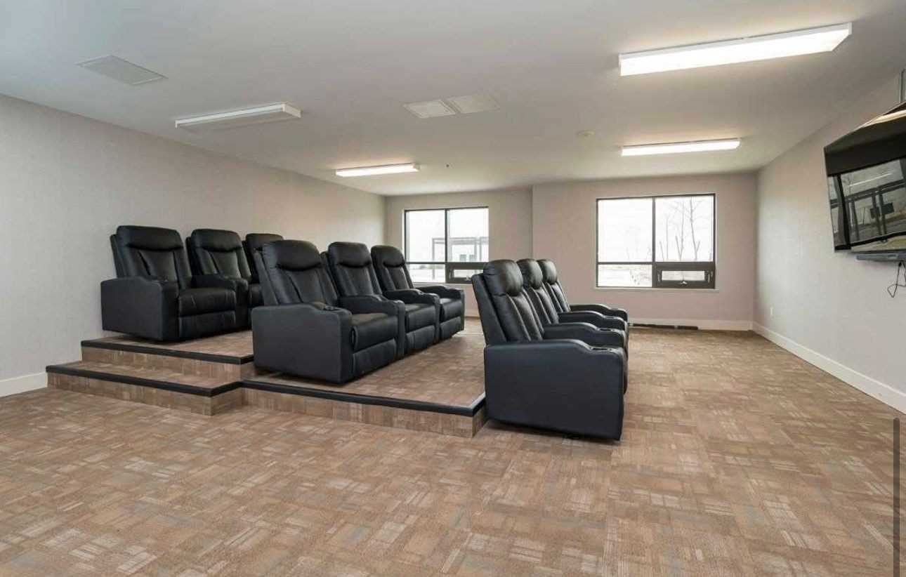 1420 Dupont Street, #1403