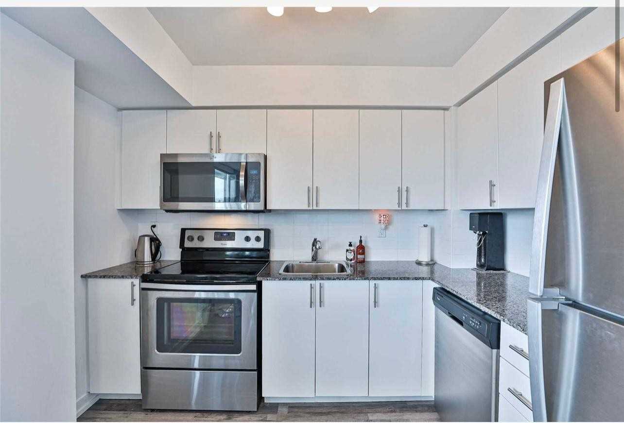 1420 Dupont Street, #1403