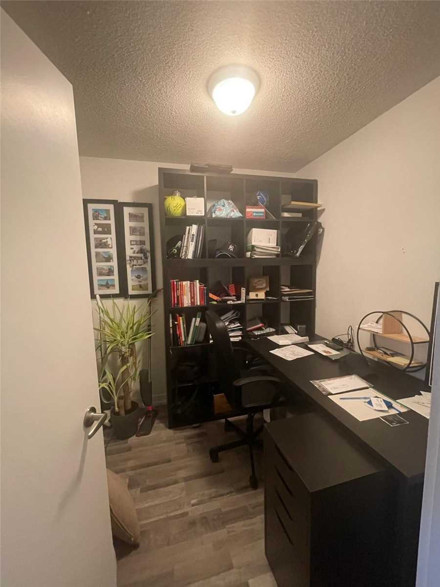 1420 Dupont Street, #1403