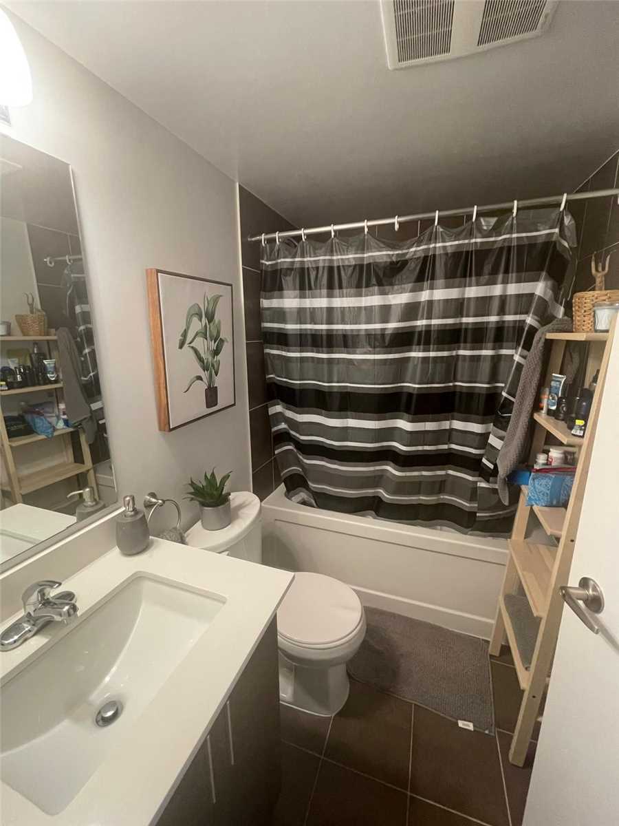 1420 Dupont Street, #1403