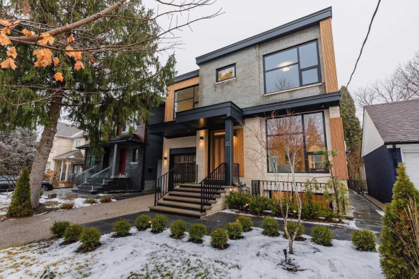 27 Sunnylea Ave E, Toronto