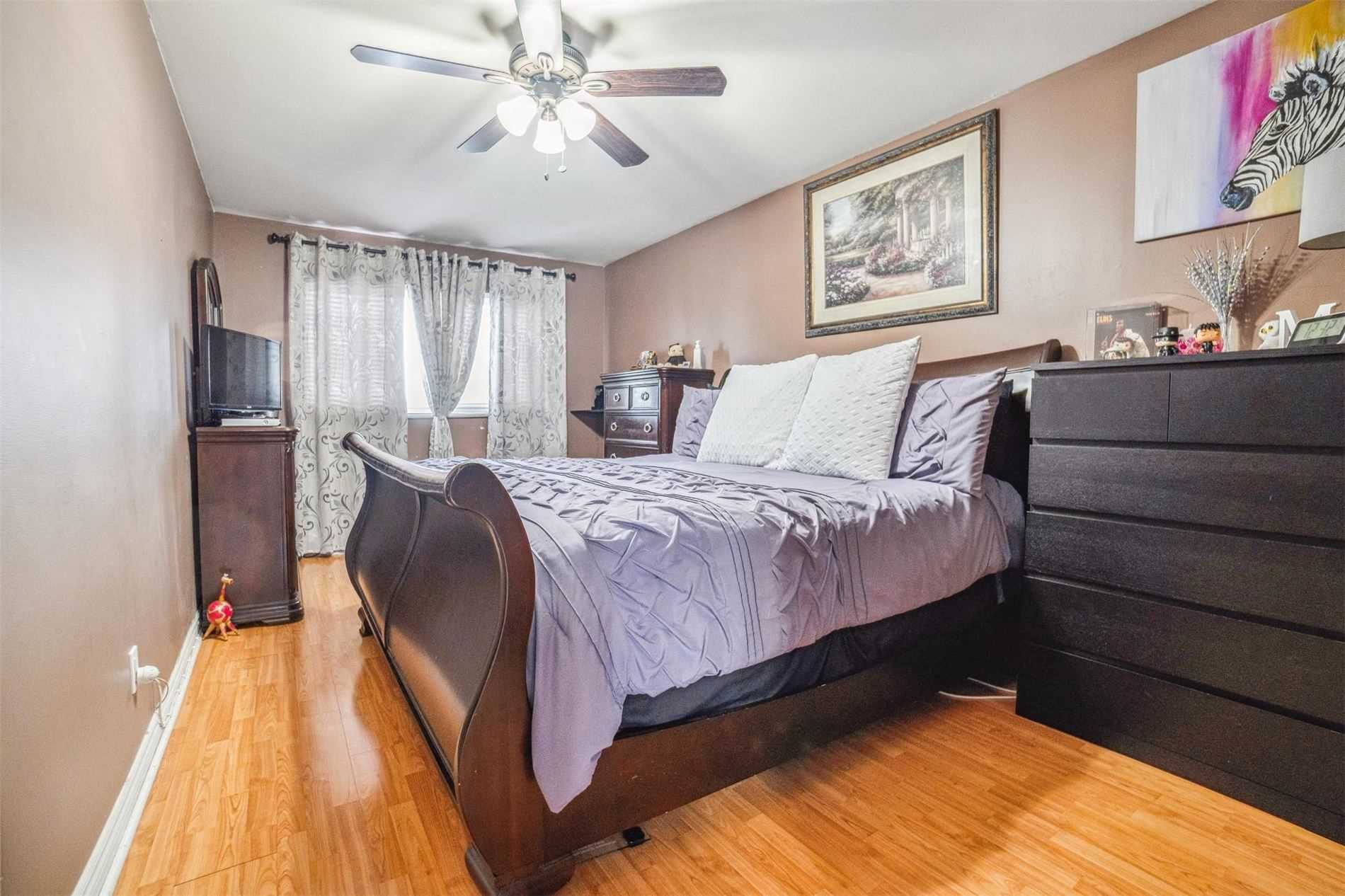 Listing W5947943 - Large Photo # 14