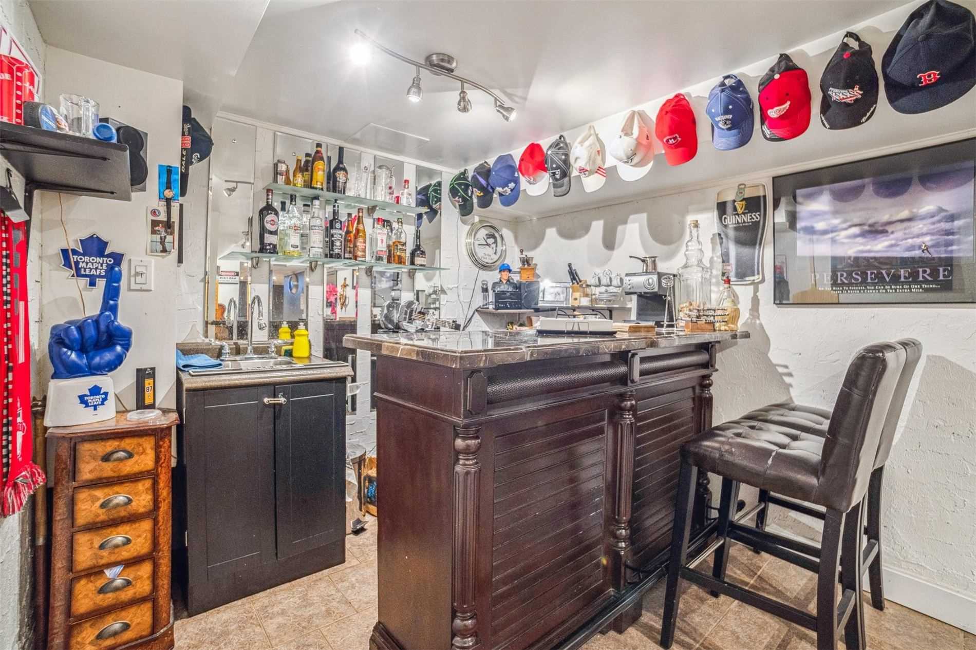 Listing W5947943 - Large Photo # 17