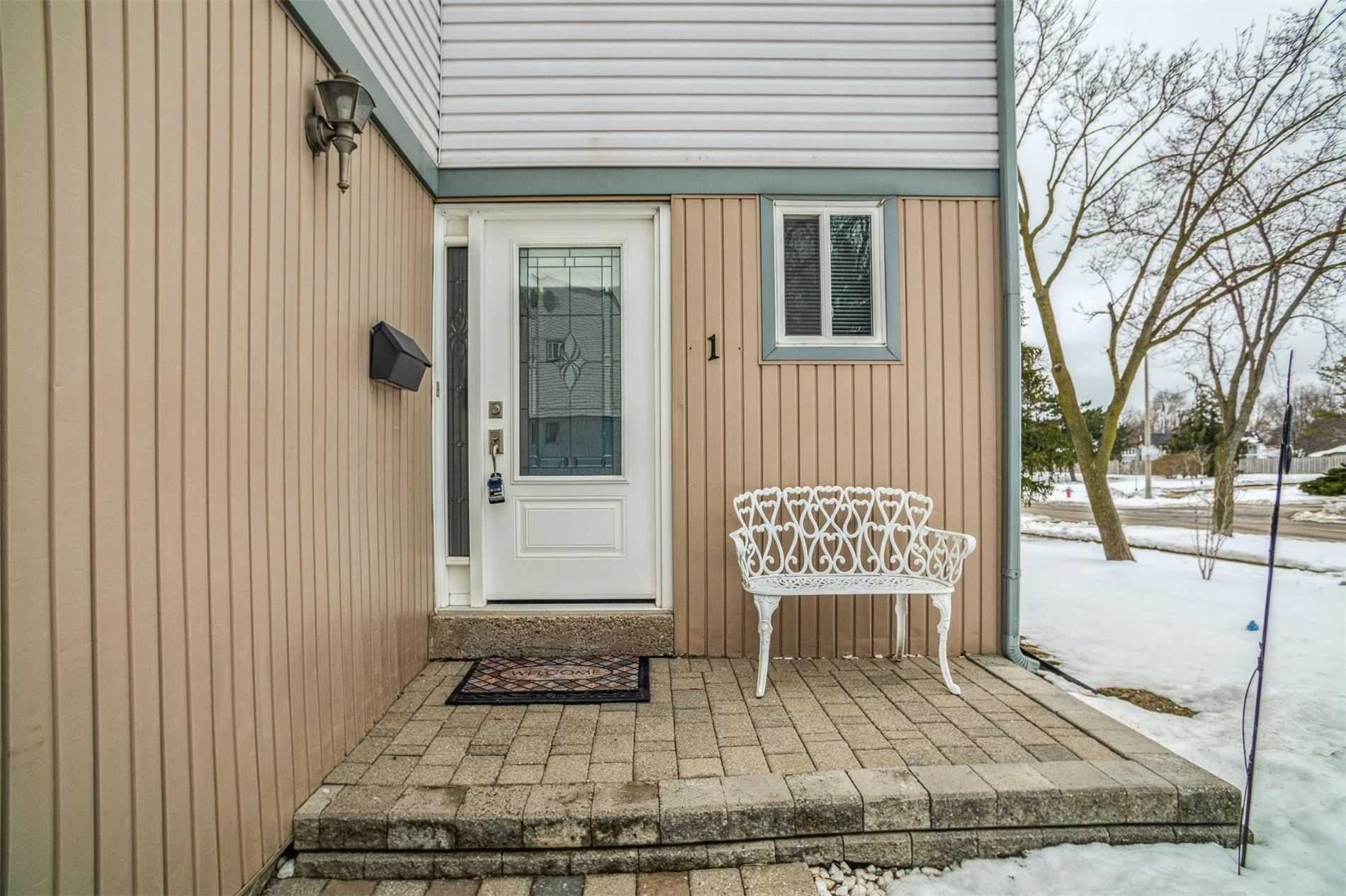 Listing W5947943 - Large Photo # 3