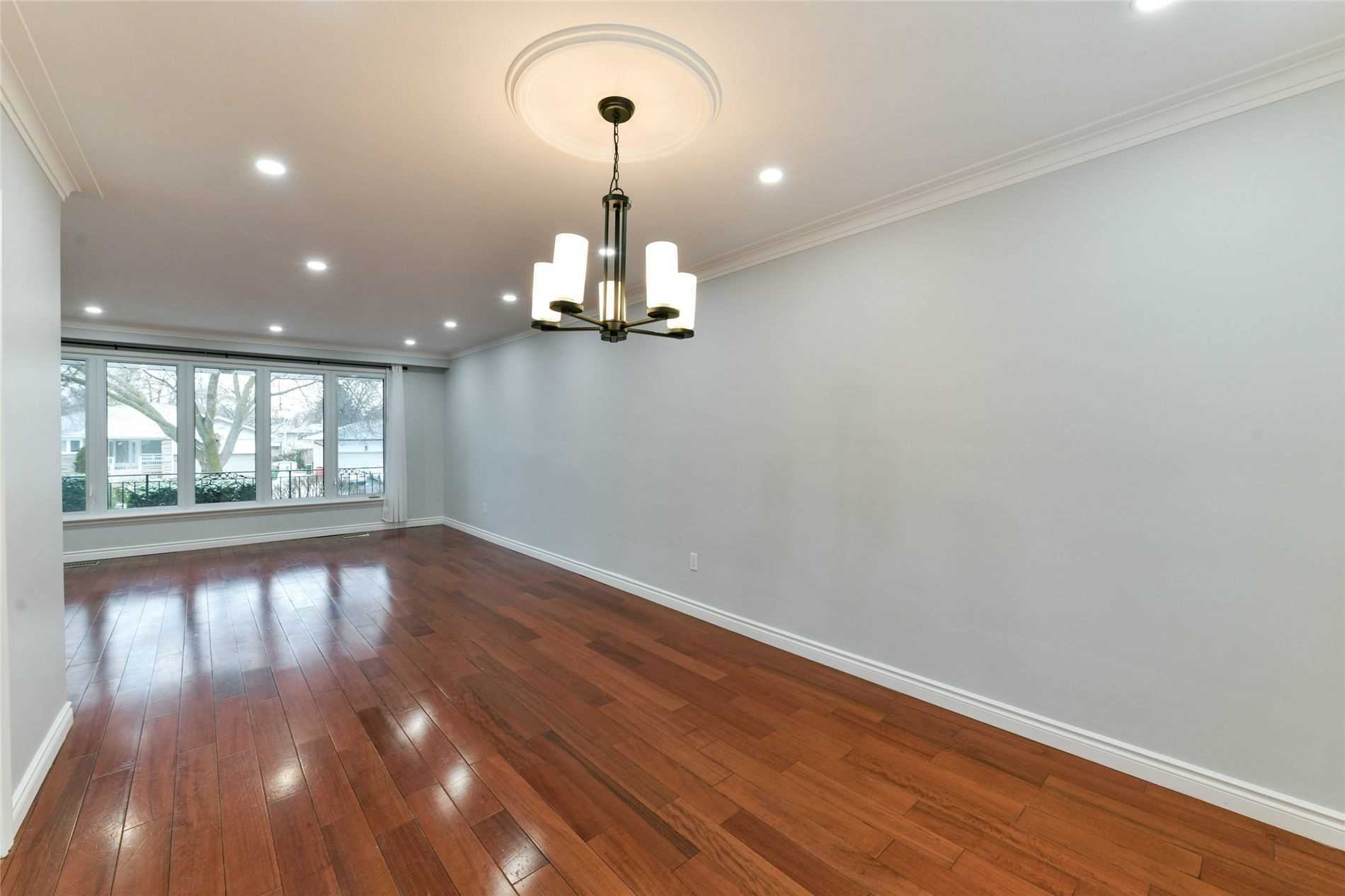 Listing W5948021 - Large Photo # 11