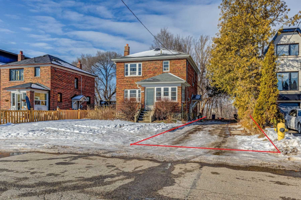 54A Cannon Rd, Toronto